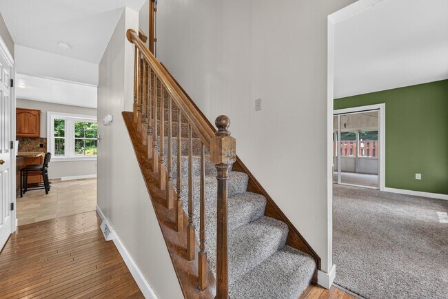 Building Photo - 2337 Laurel Top Cir
