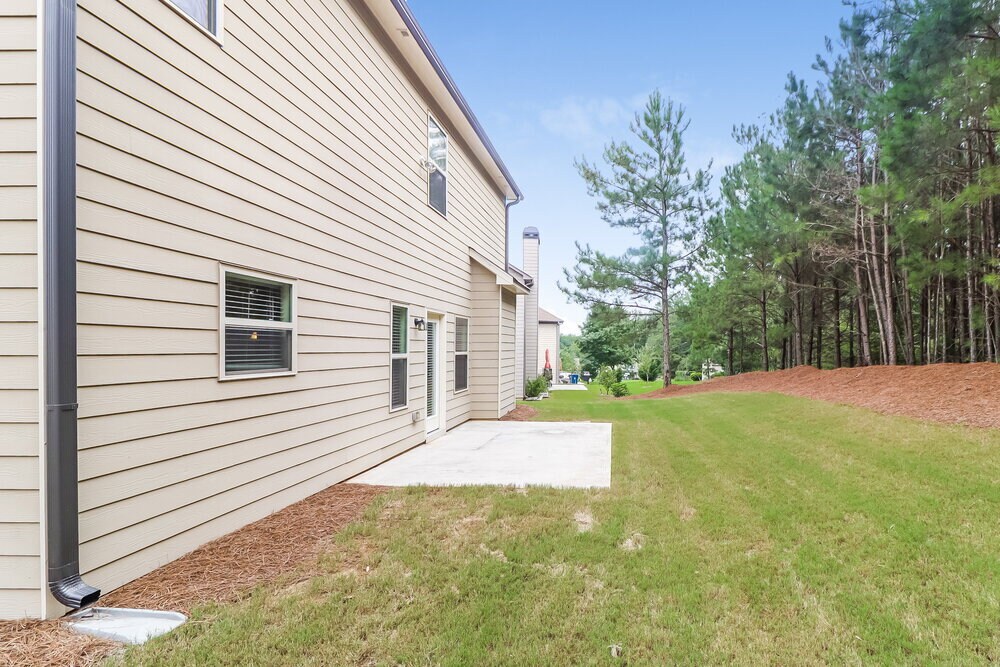 Building Photo - 1305 Little Hampton Dr