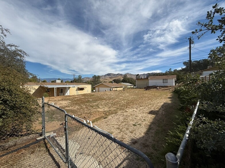 Building Photo - 101 Jones St