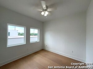 Building Photo - 2615 S Flores St