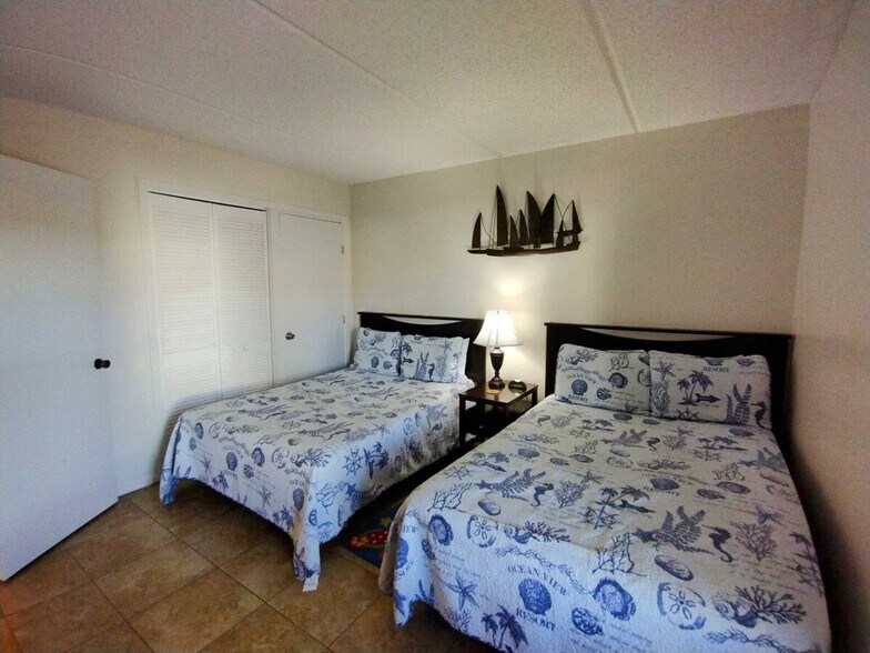 Building Photo - 2401 Gulf Blvd