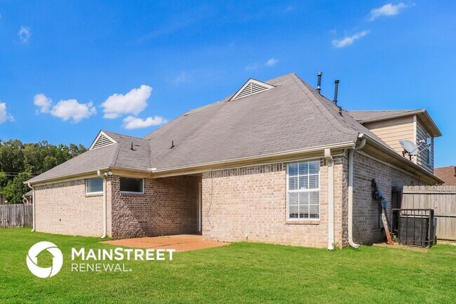 Building Photo - 1216 Jackson Pond Cir