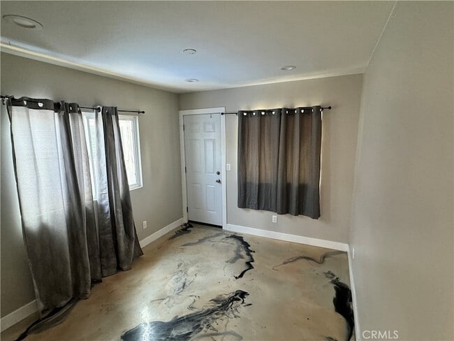 Building Photo - 12207 Hadley St