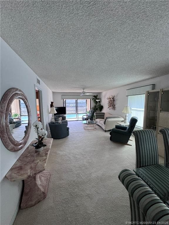 Building Photo - 300 SW South River Dr