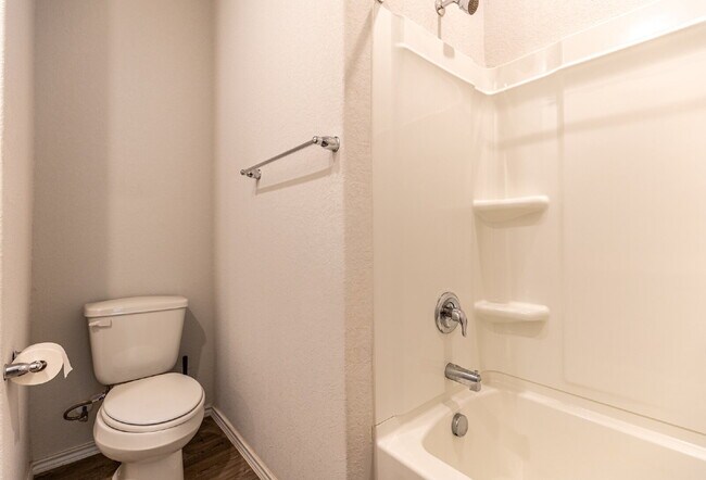 Building Photo - 5823 Hematite Rim