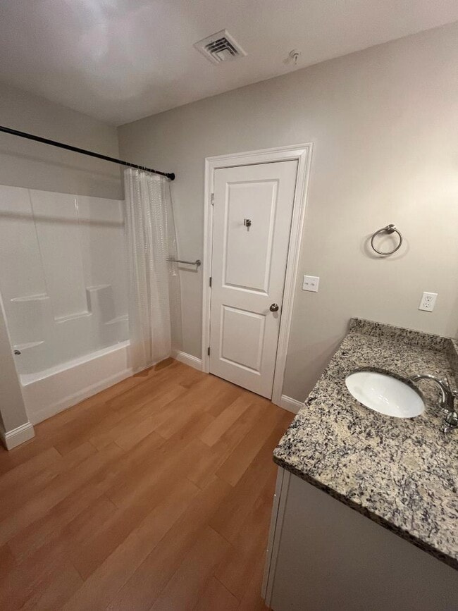 Building Photo - 816 Brayton Point Rd