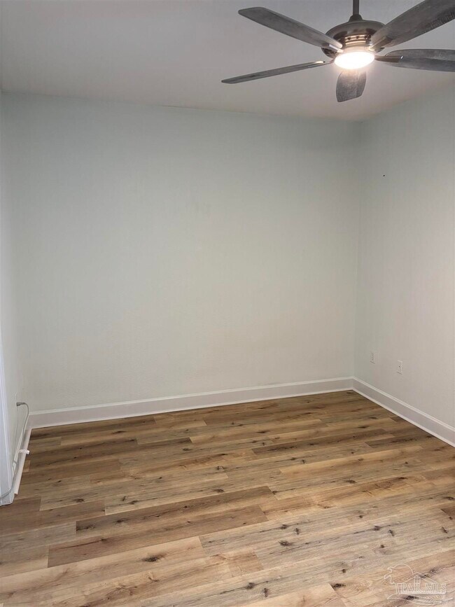 Building Photo - 154 Ethel Wingate Dr