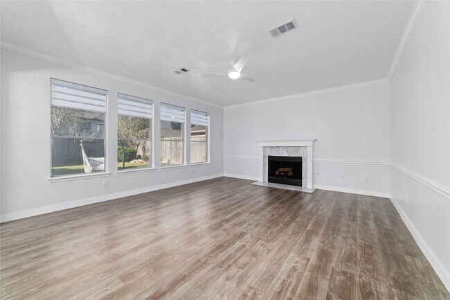 Building Photo - 20415 Longspring Dr