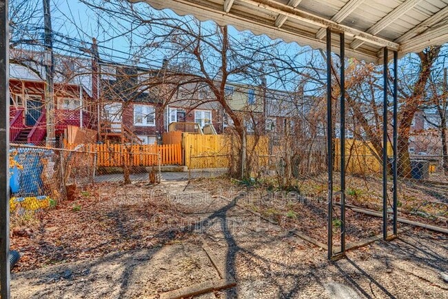 Building Photo - 3213 Elmley Ave