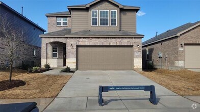 Building Photo - 2416 Castlebar Dr