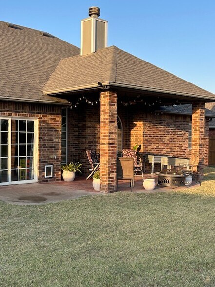 Building Photo - 4801 Chaparral Run