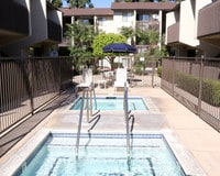 Building Photo - La Palma Terrace