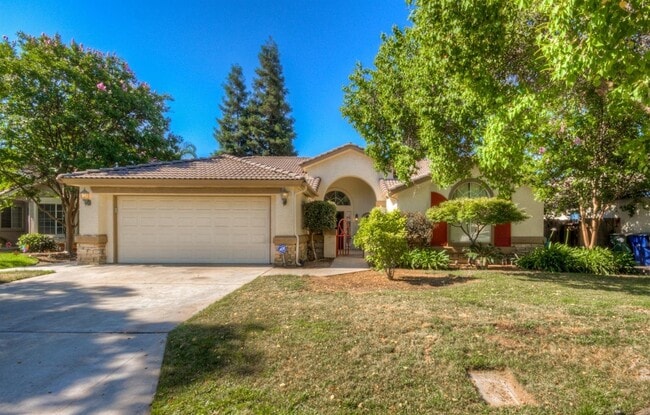 Primary Photo - 5981 W Pinedale Ave