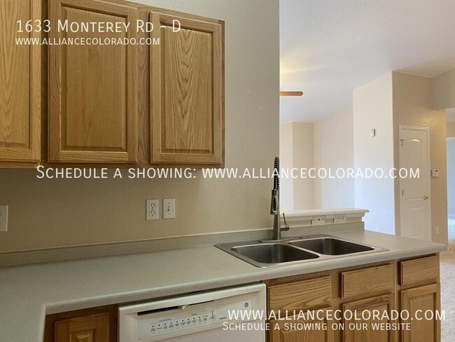 Building Photo - 1633 Monterey Rd