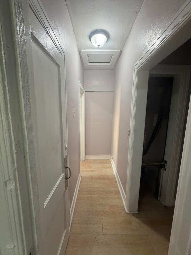 Building Photo - 420 Lilac Ct