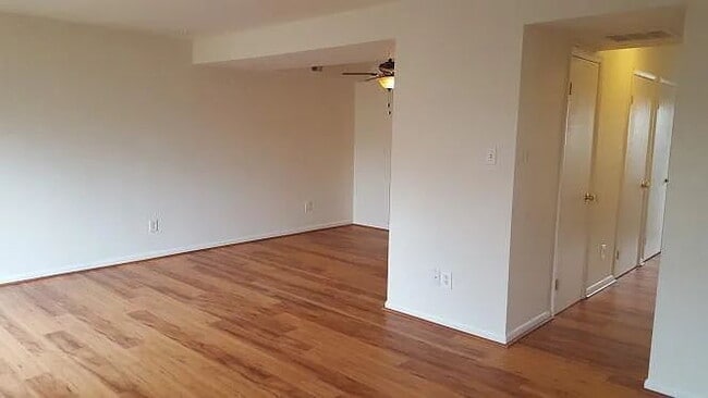 Building Photo - Great 3 bedroom in Leesburg