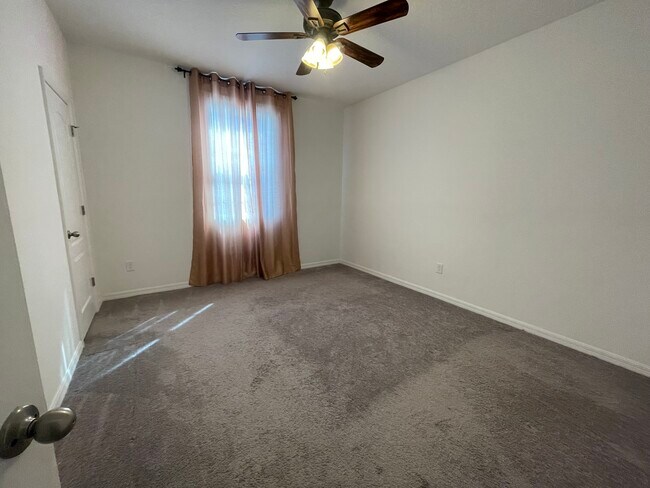 Building Photo - 1872 Ibis Bay Ct