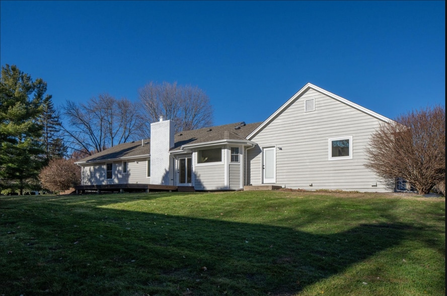 Building Photo - 12215 Westridge Ln