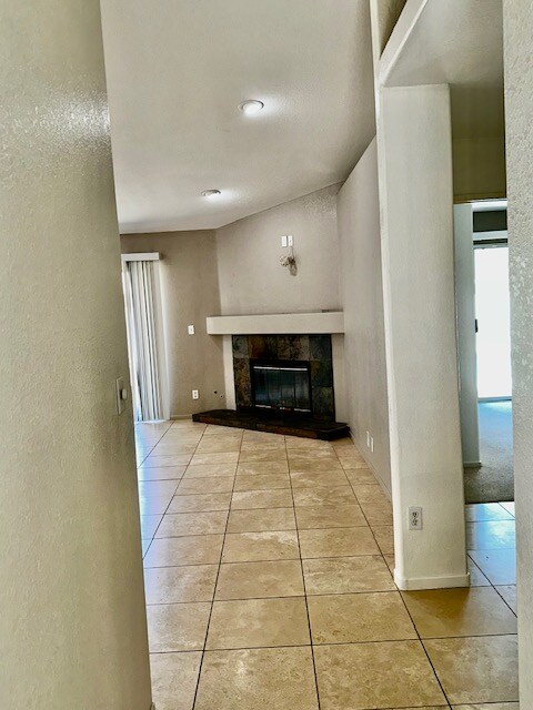 Building Photo - 69932 Willow Ln