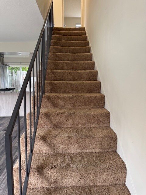 Building Photo - 2404 Curtis Ave