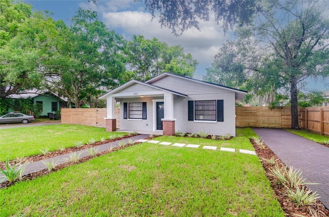 Building Photo - "Historic Seminole Heights 3-Bed, 2-Bath H...