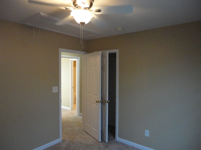Building Photo - 3825 Tyler Bluff Ln
