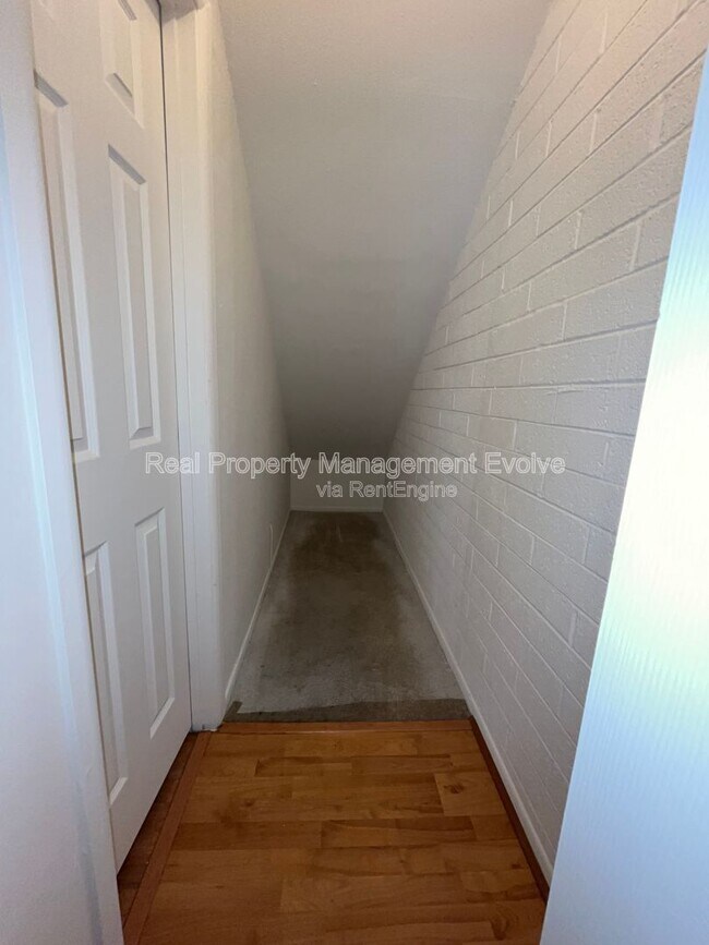 Building Photo - 3637 E Monterosa St