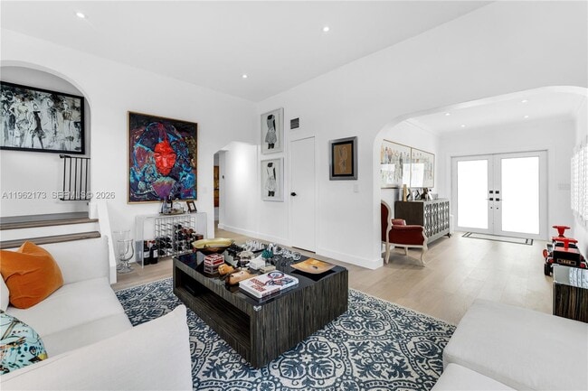 Building Photo - 1826 Fairhaven Pl