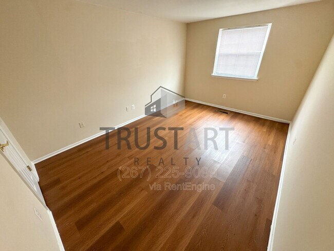 Building Photo - 9192 Ellie Dr