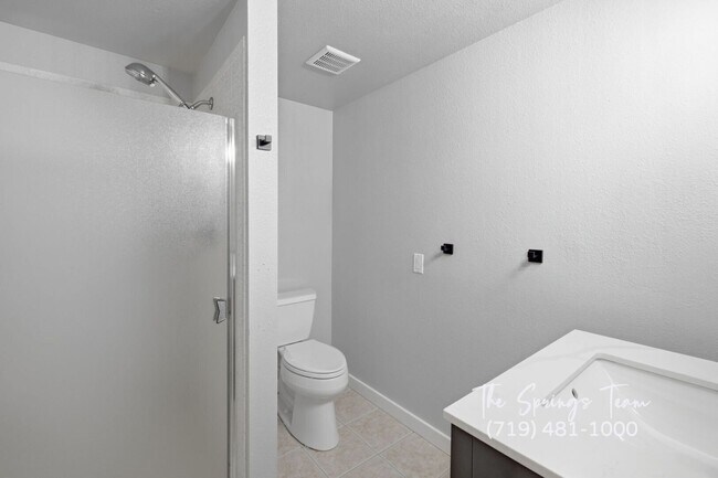 Building Photo - 3625 E Wade Ln