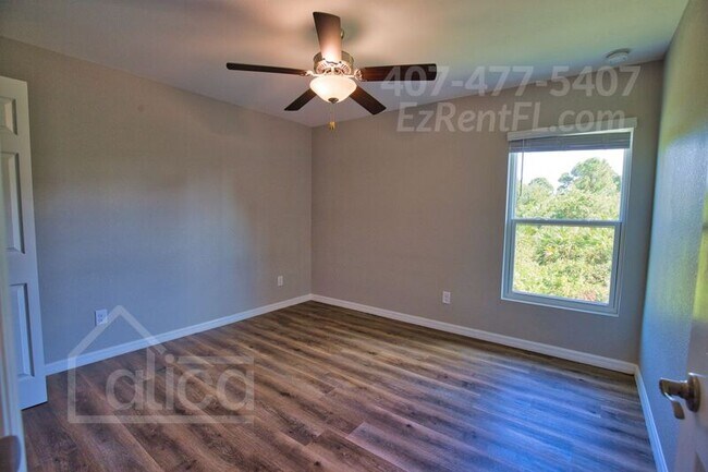 Building Photo - 2803 11th St SW