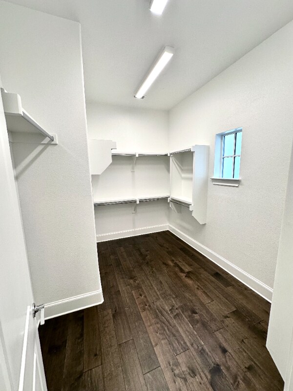 Building Photo - 630 Dalton Ln