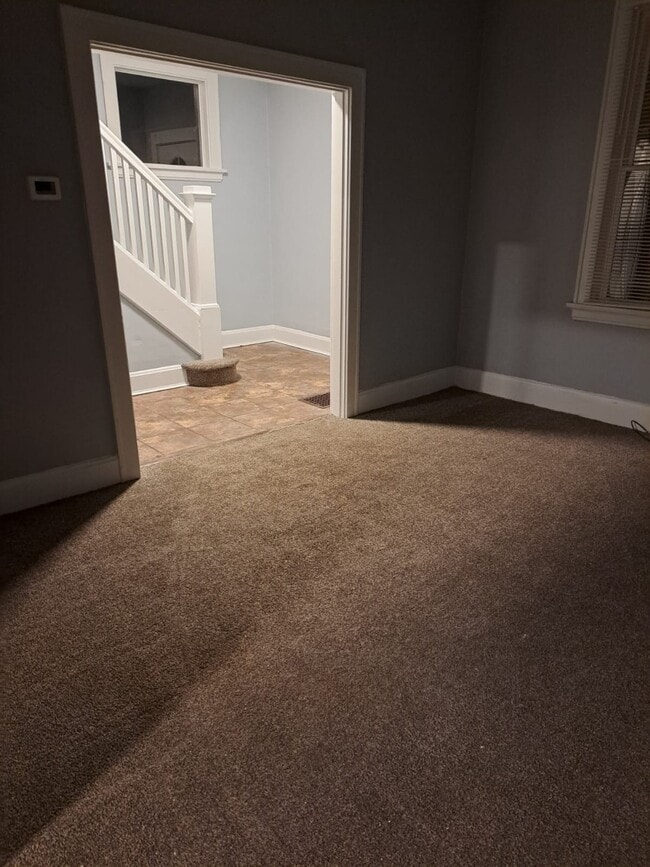 Building Photo - 1114 Fairbanks Ave