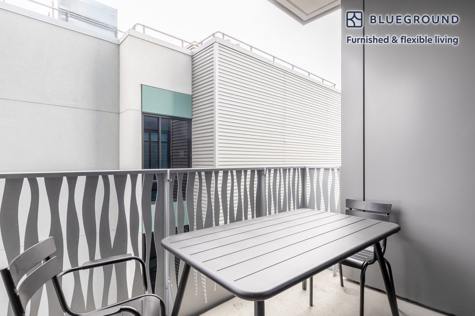 Building Photo - 690 Long Bridge St