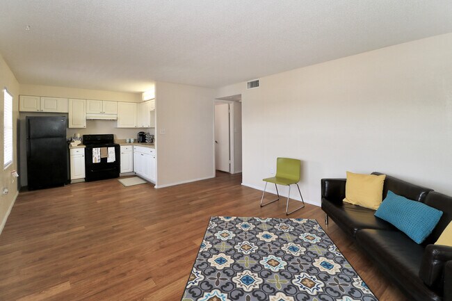 Building Photo - Greenway