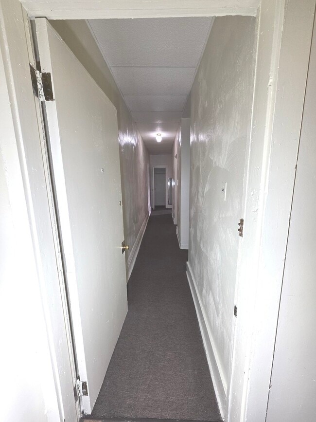 Building Photo - 6529 S Kimbark Ave