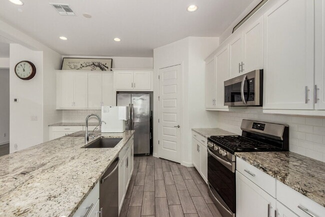 Building Photo - 24393 N 169th Dr