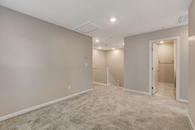 Building Photo - 11553 Alpine Cove Ave