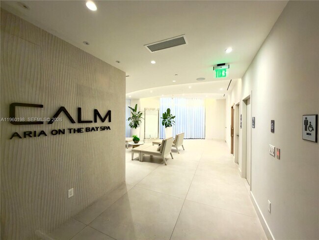 Building Photo - 488 NE 18th St