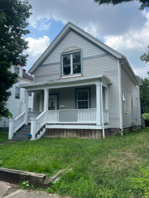 Building Photo - 2137 Indiana Ave