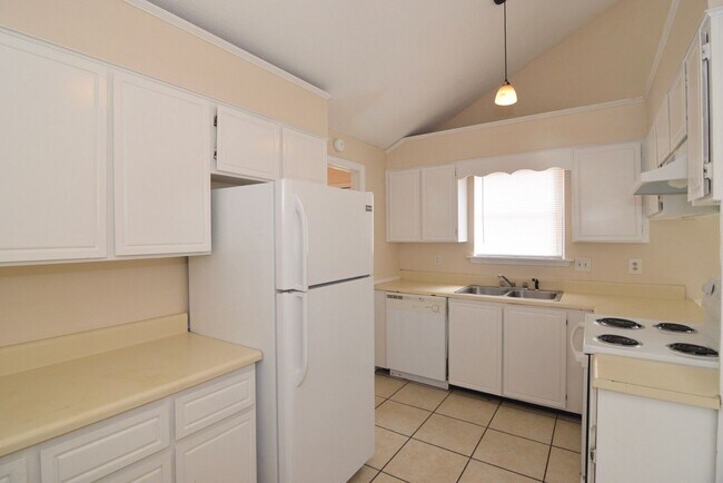 Building Photo - 4154 Arlington Rd