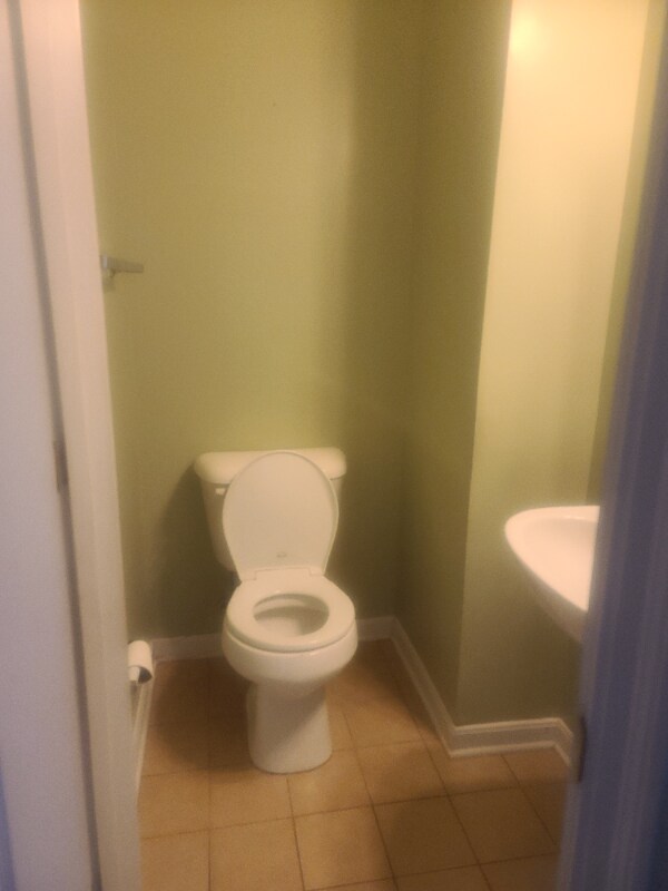 Building Photo - 2459 Aldermont Ct