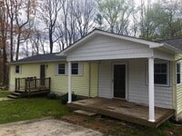 Building Photo - NO HUD OR SECTION 8!