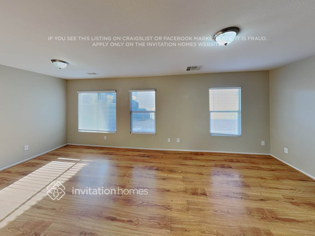 Building Photo - 10220 Crepe Myrtle Ct