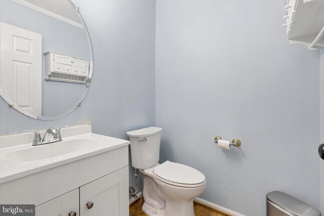 Building Photo - 438 Candlewood Way