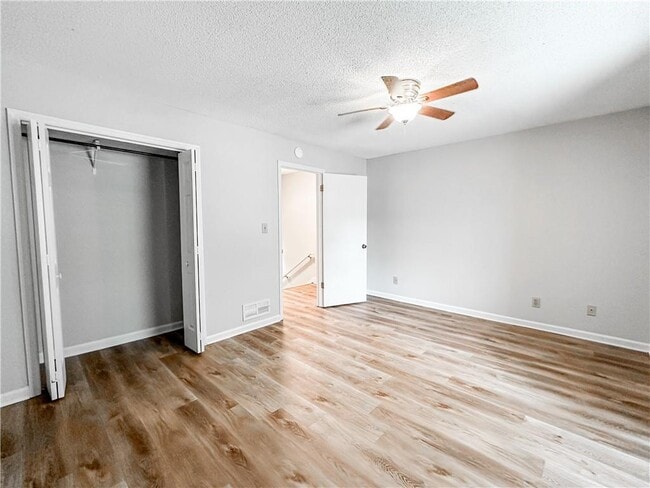 Building Photo - 3730 Old Flowery Branch Rd
