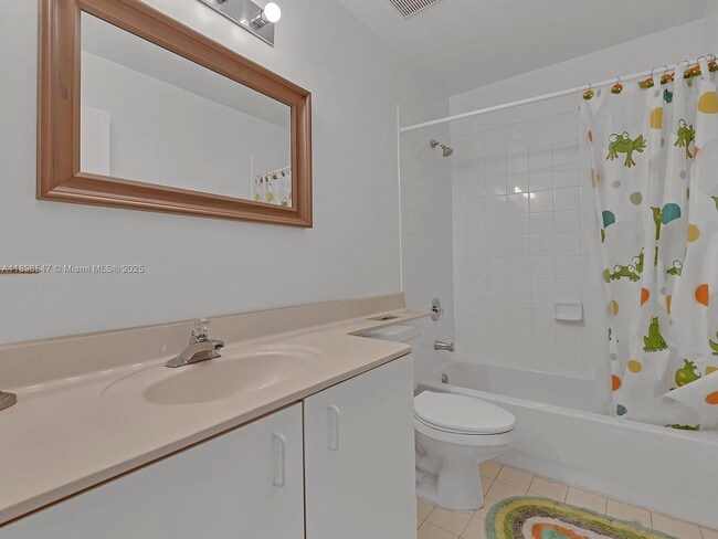 Building Photo - 16879 SW 1st Manor