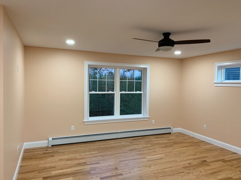 Building Photo - 38 Gristmill Ln