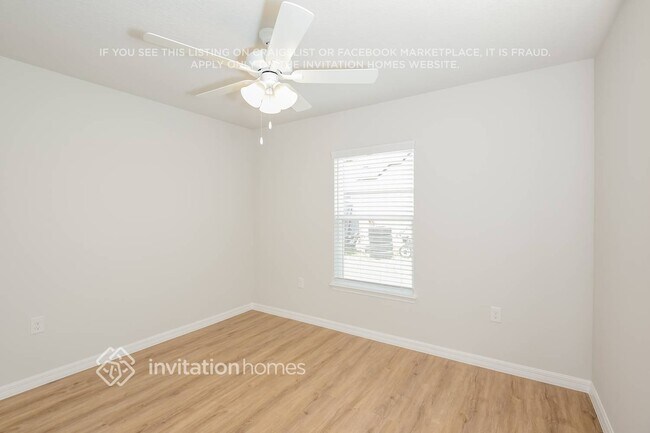 Building Photo - 1021 Quail St SE