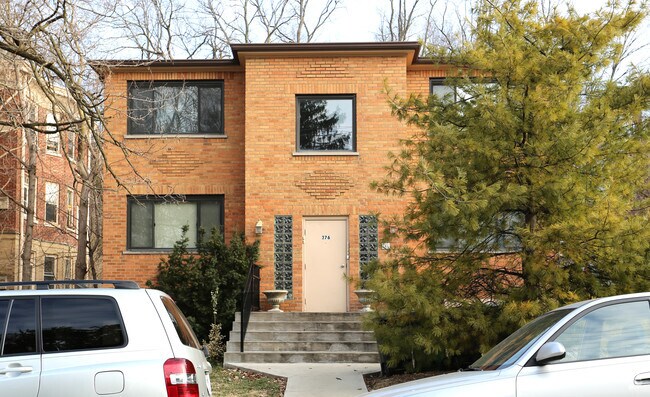 Building Photo - 376 Probasco St